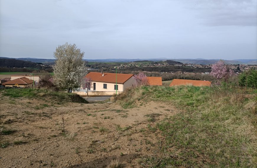 terrain vezezoux.jpg